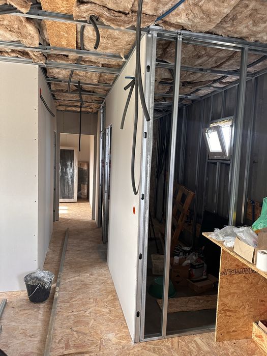 Casa contentor por acabar