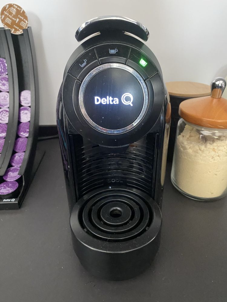 Máquina de café delta q automática