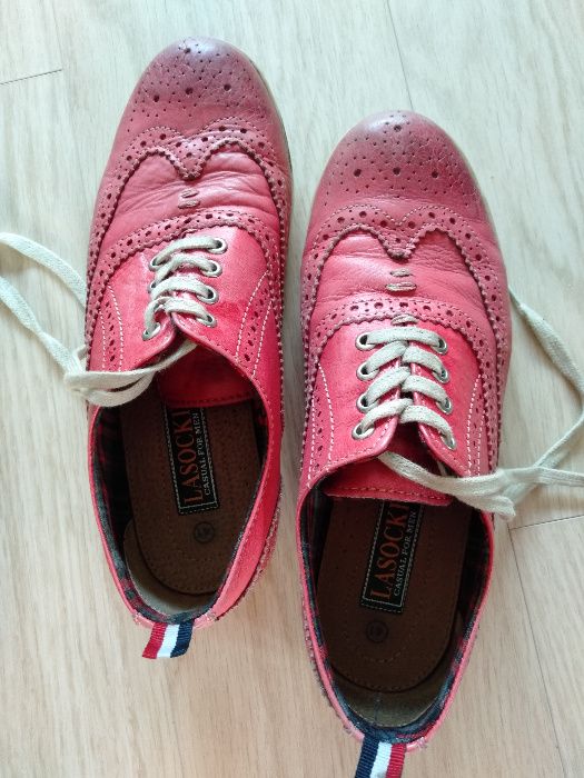Buty Lasocki męskie młodzieżowe r. 41 czerwone