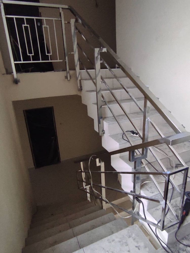 Лестницы для дома/ Изготовление лестниц/ Лестницы лофт и с ковкой