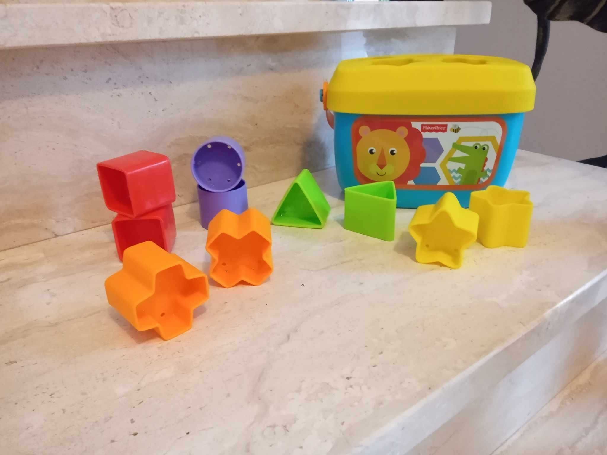 Sorter Fisher Price. Sorter wiaderko. Kolorowy sorter