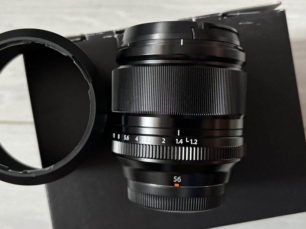 Fujifilm XF 56mm f/1.2 R та інші обʼєктиви Fujifilm