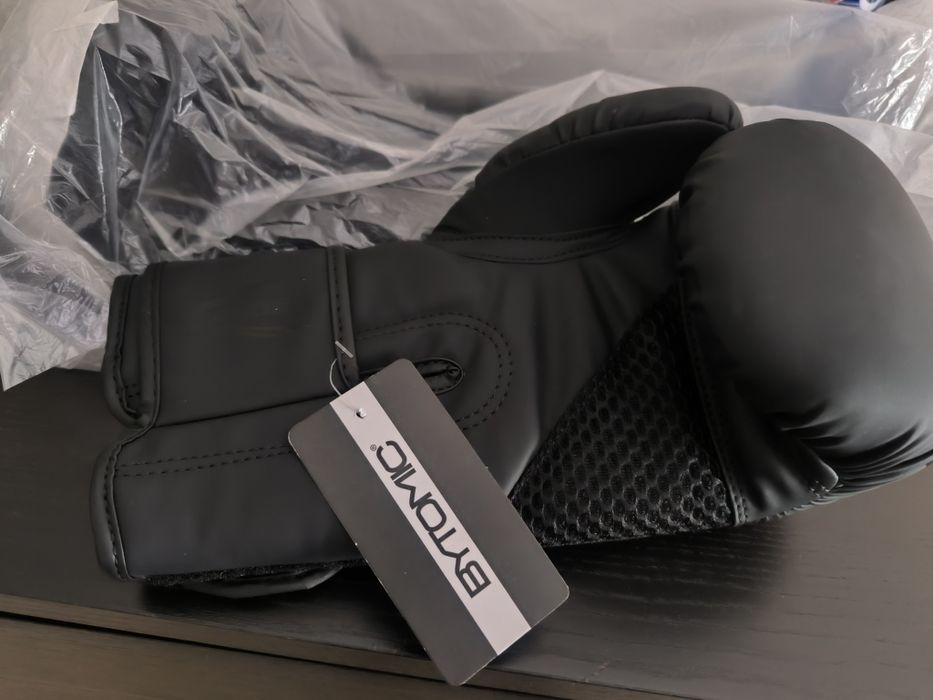 Luvas de Boxe / kickboxing novas 12oz