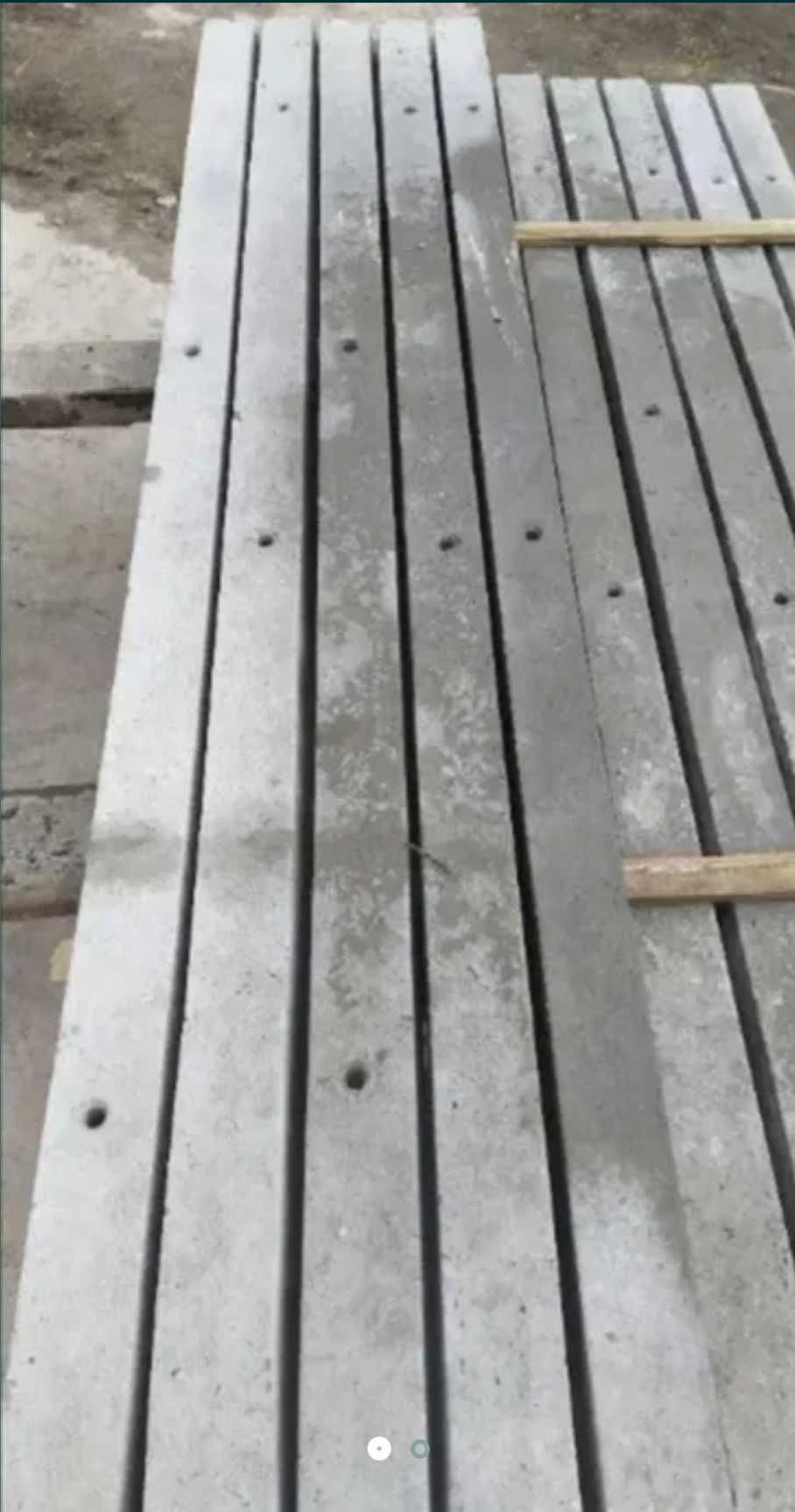 Стовп бетонний для паркану та сітки рабиці