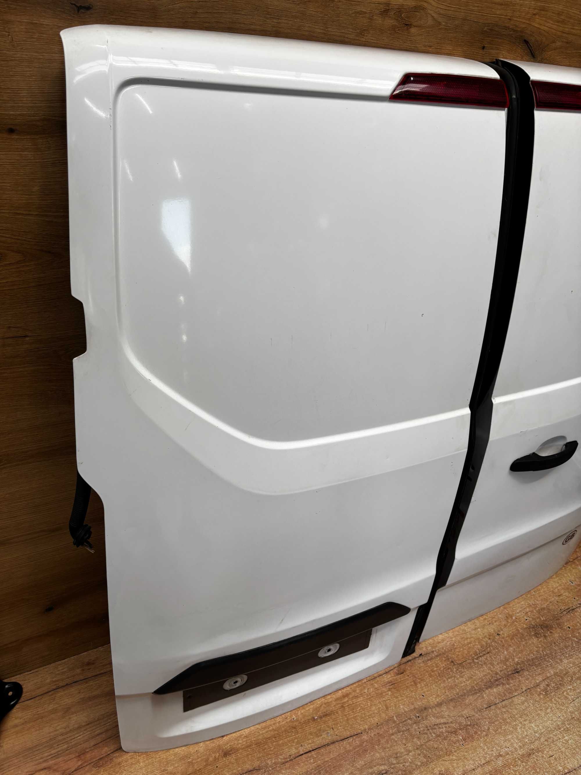 Drzwi tylne Ford Transit Custom