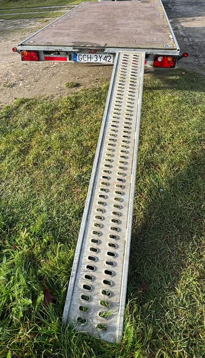 Przyczepka samochodowa - Laweta Rydwan