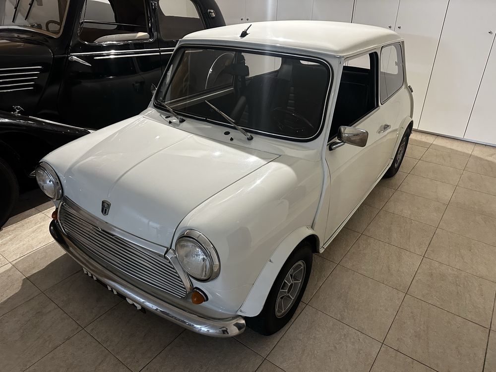 Mini 1000 de 1976 Troco por mota