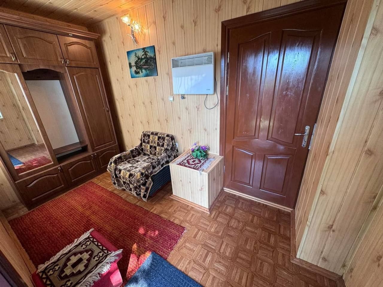 Продам хозяйський будинок в Царському селі