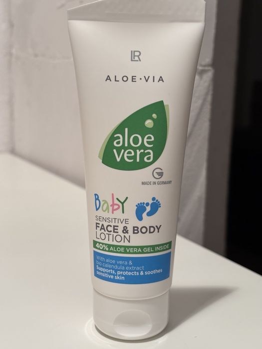Aloe Vera Baby Krem do twarzy i ciała
