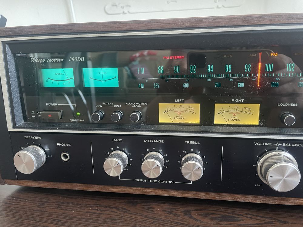 Sansui 890 DB. Super stan, po serwisie.