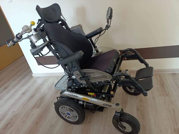 Wózek inwalidzki elektryczny B500
