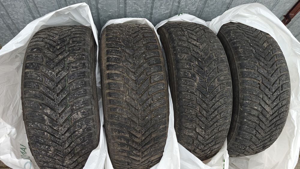 Opony całoroczne wielosezonowe Nokian 205/55 R16 91H