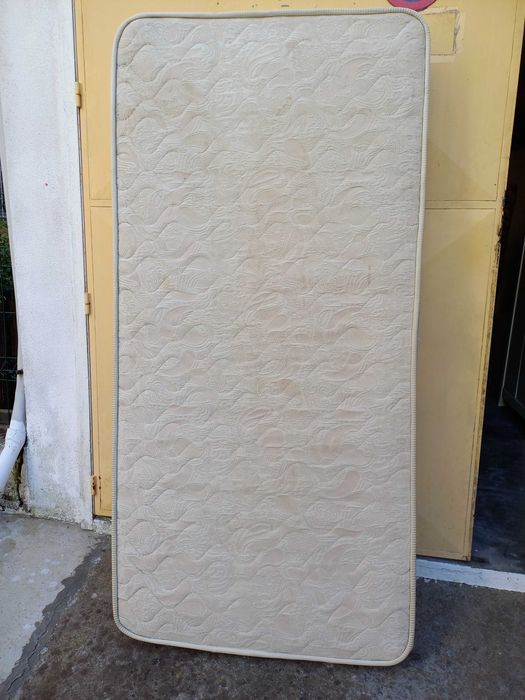 Colchão ortopédico para Cama individual