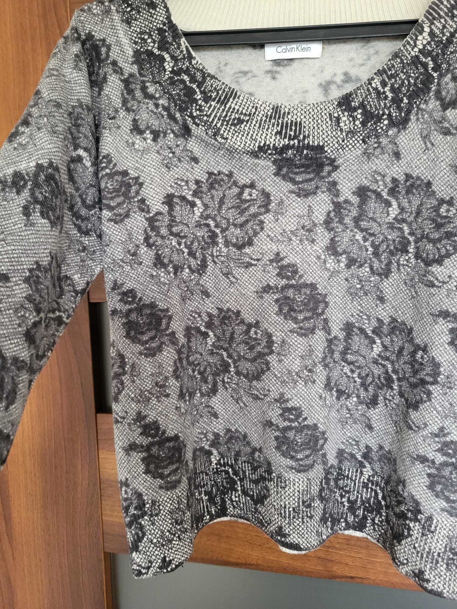 Calvin Klein sweter damski szary M/38 wełniany kwiatowy wzór