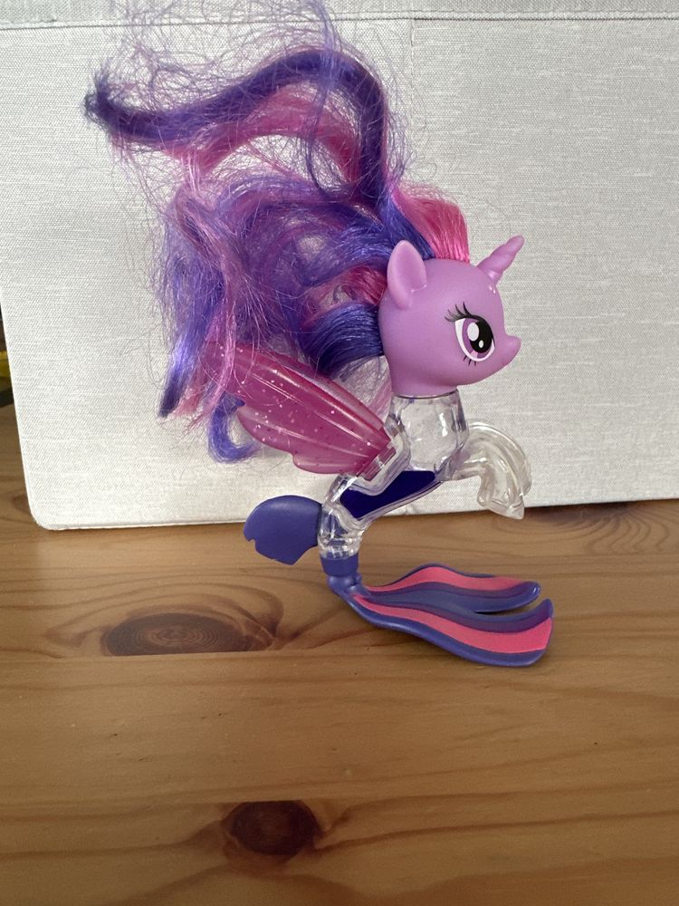 My Little Pony. Magiczny podwodny kucyk. Twilight Sparkle