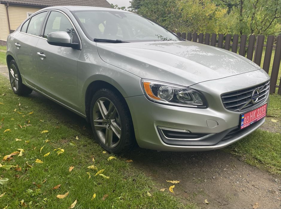 Volvo s60 , повний привід