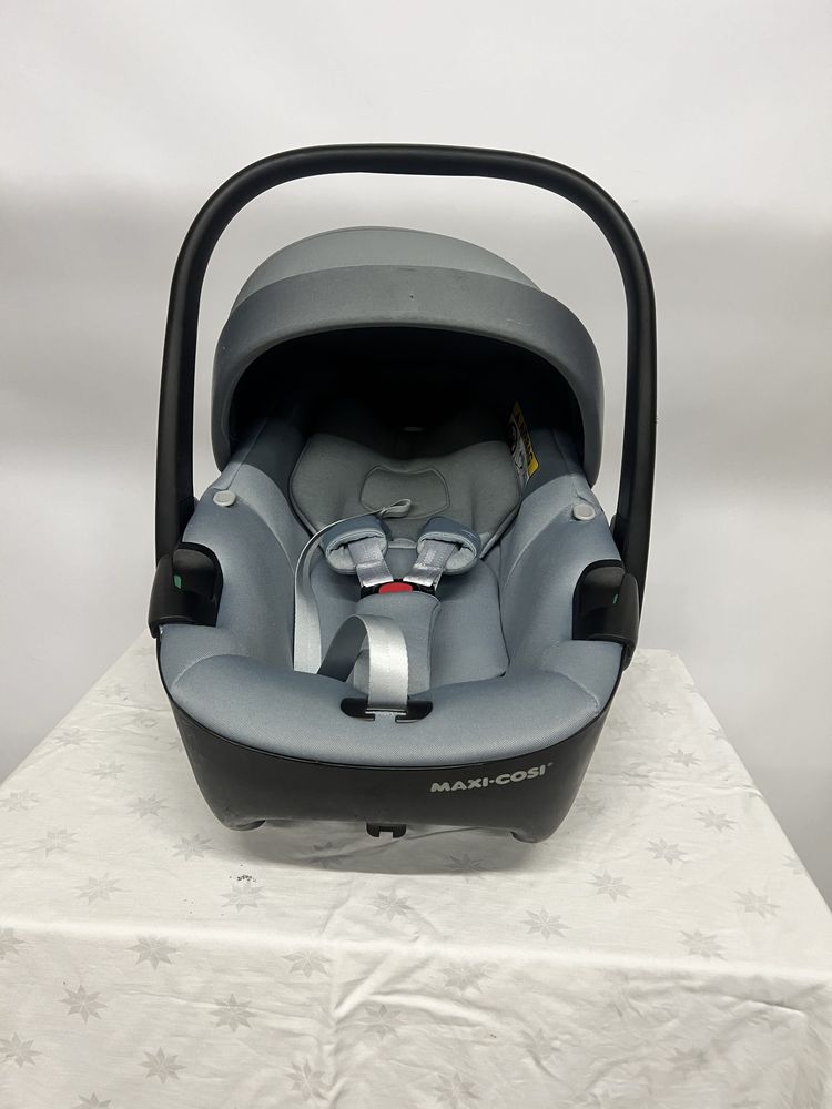 Fotelik samochodowy nosidelko maxi cosi pebble 360 i size