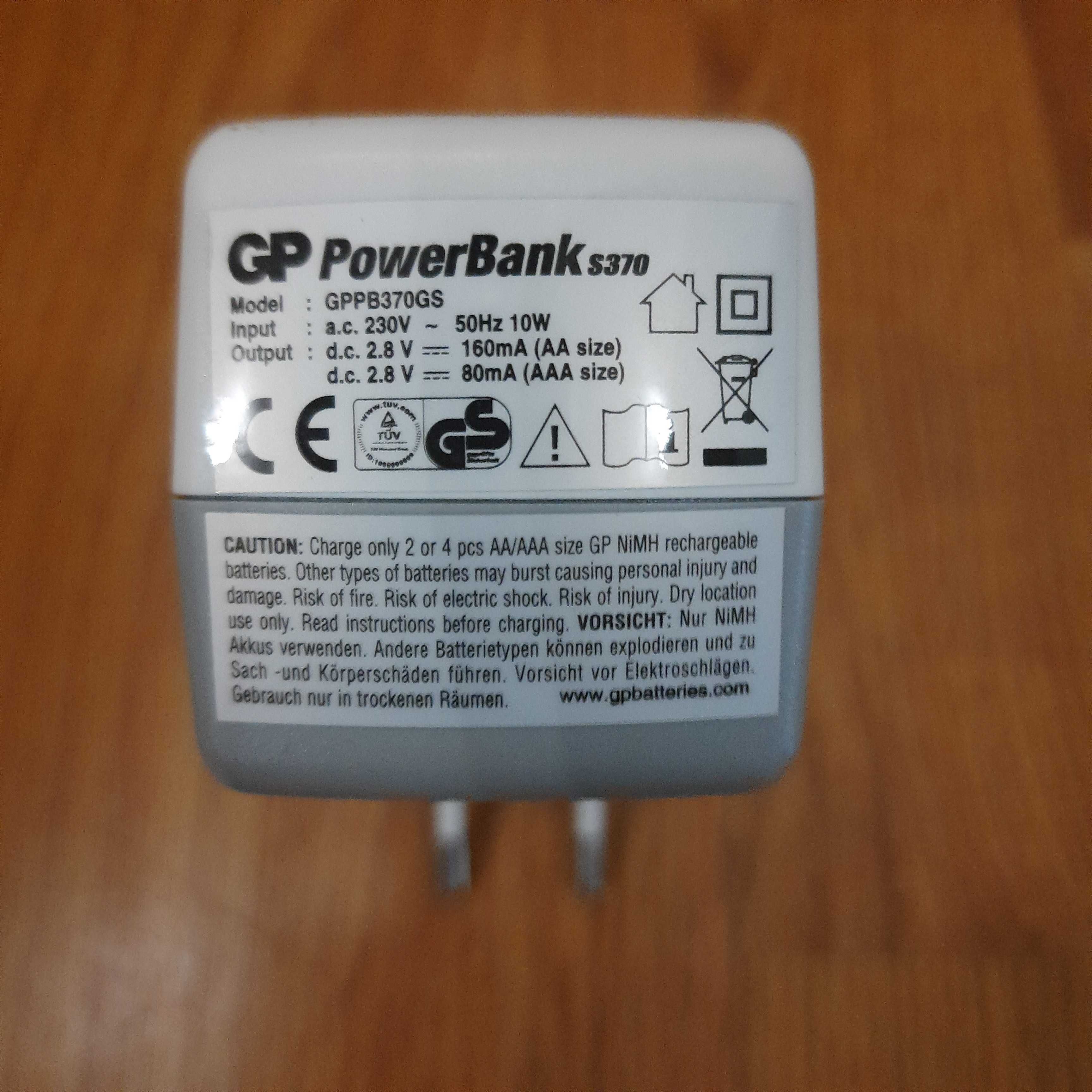 Зарядний пристрій''GP Batteries PowerBank''GPPB-370-GS