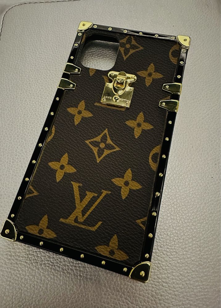 Эксклюзивный Чохол Louis Vuitton,GUCCI для iPhone 10(X); 11