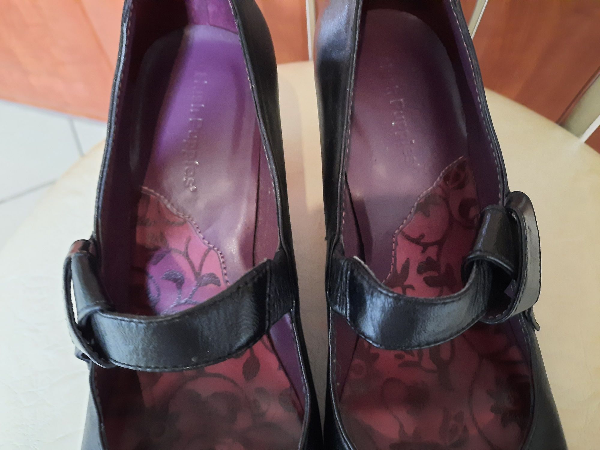 Buty czółenka  Hush Puppies r 39