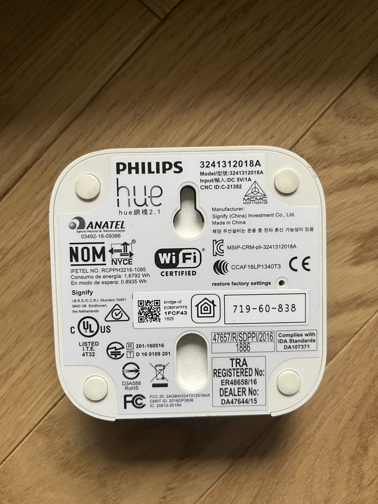 Philips Hue White Ambiance Starter Kit E27