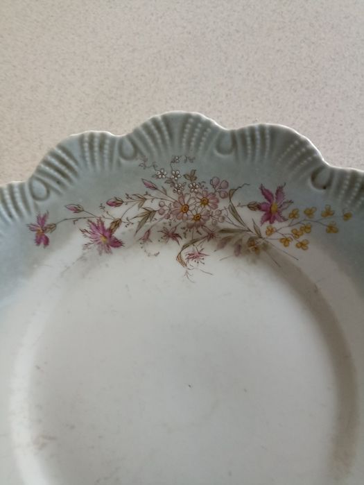 Stara pocelanowa patera na owoce