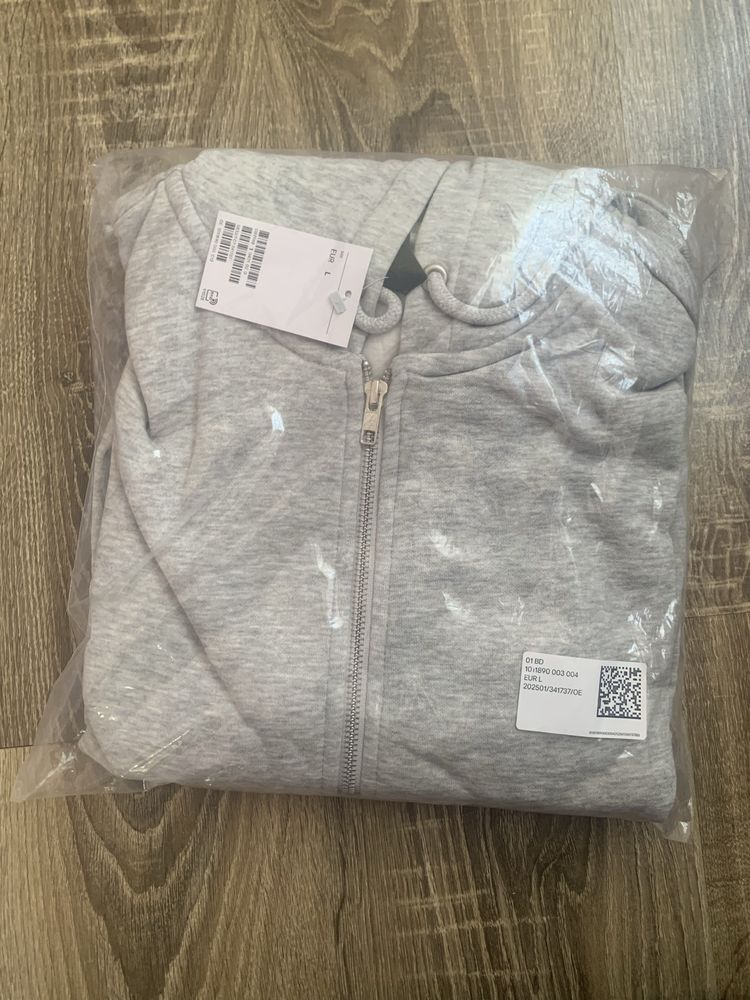 Зіпхуді H&M у розмірі L