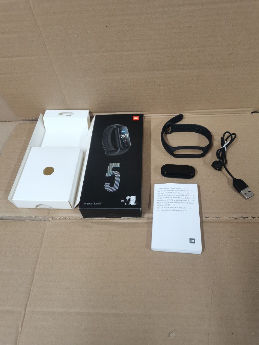 Smartband XIAOMI Mi Band 5 Czarny