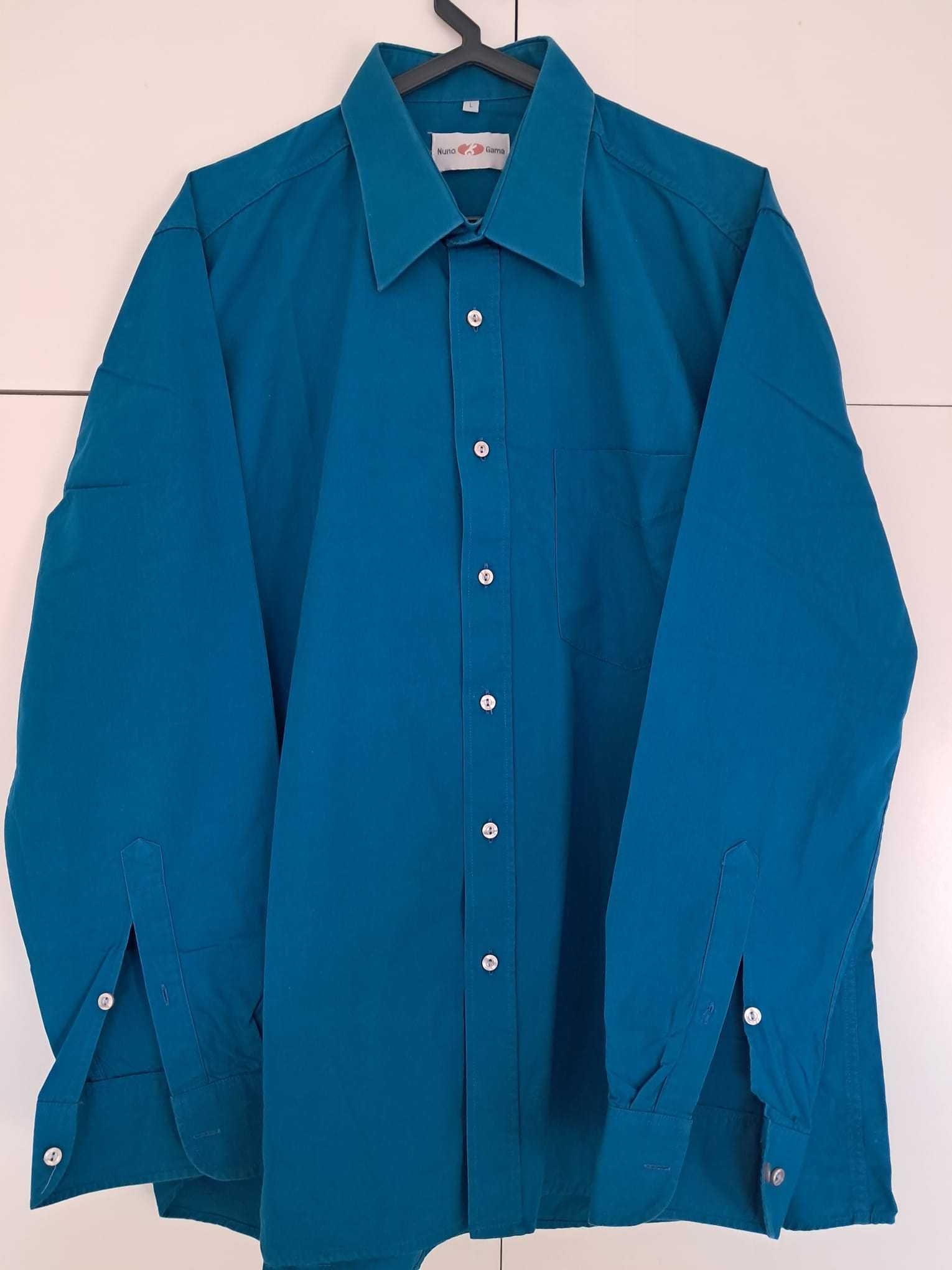 Camisa marca Nuno Gama