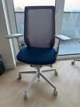 Ergonomiczny fotel biurowy Accis Pro 151SFL