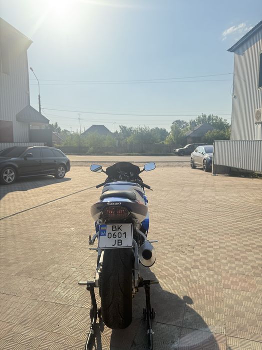 Suzuki GSX-R1000 в идеальном состоянии