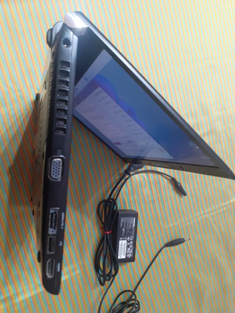 Vendo portatil Toshiba I5