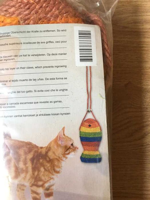 Arranhador (em forma de peixe) para gatos