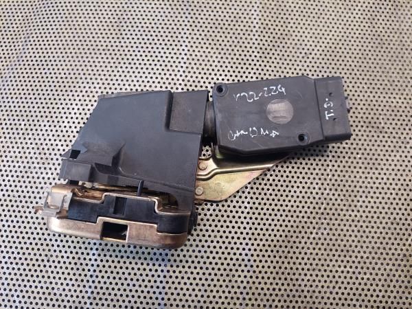 Fechadura / fecho porta trás direito MITSUBISHI Carisma Sedan (DA_)