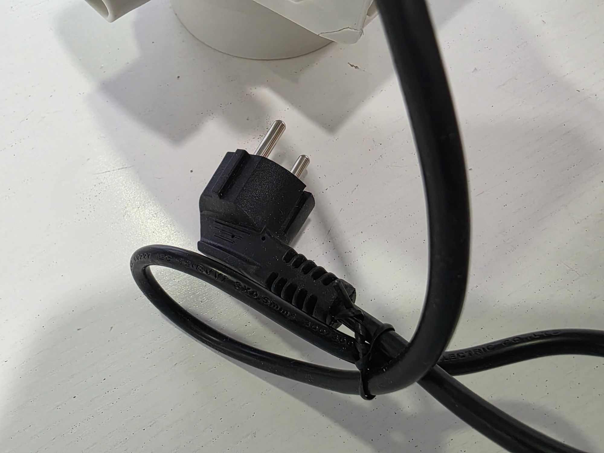 Extrator Zartsen R1-100 - 50W - 110V-220V