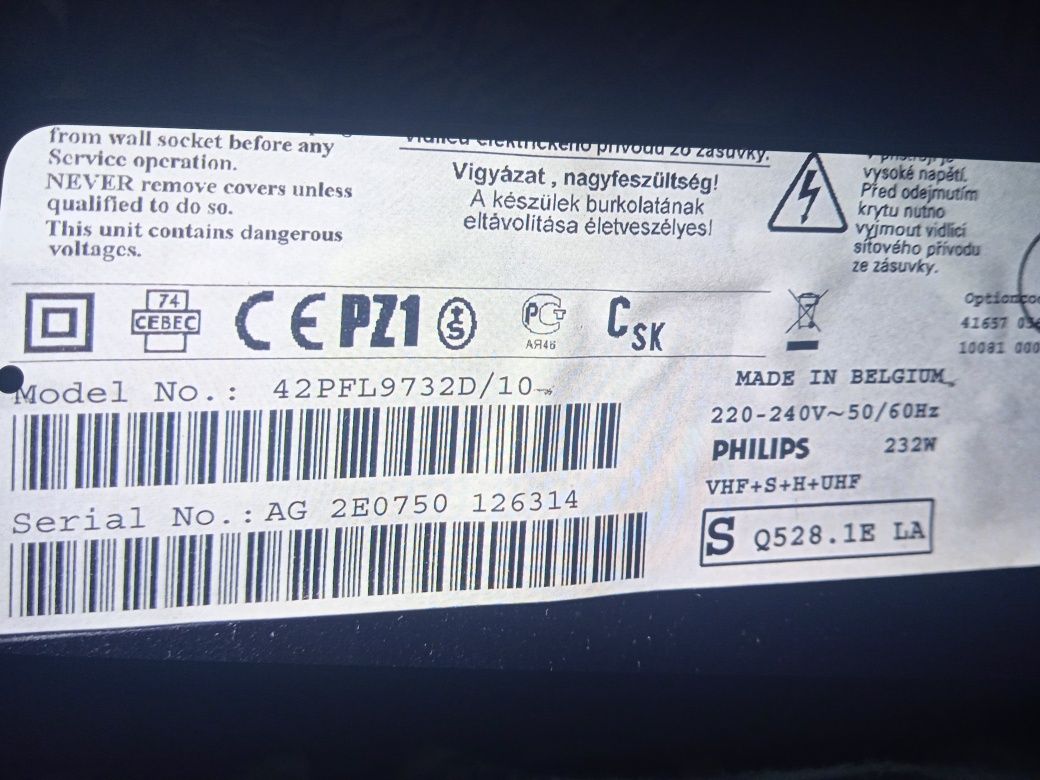 Uszkodzony Telewizor 42 '  Philips Ambilight 42PFL9732D / 10