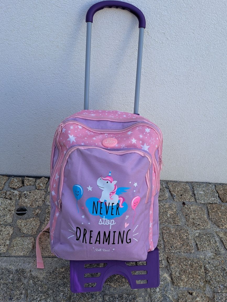 Mochila escolar (com trolley)