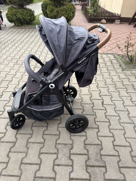 Sprzedam wózek spacerowy Lionelo