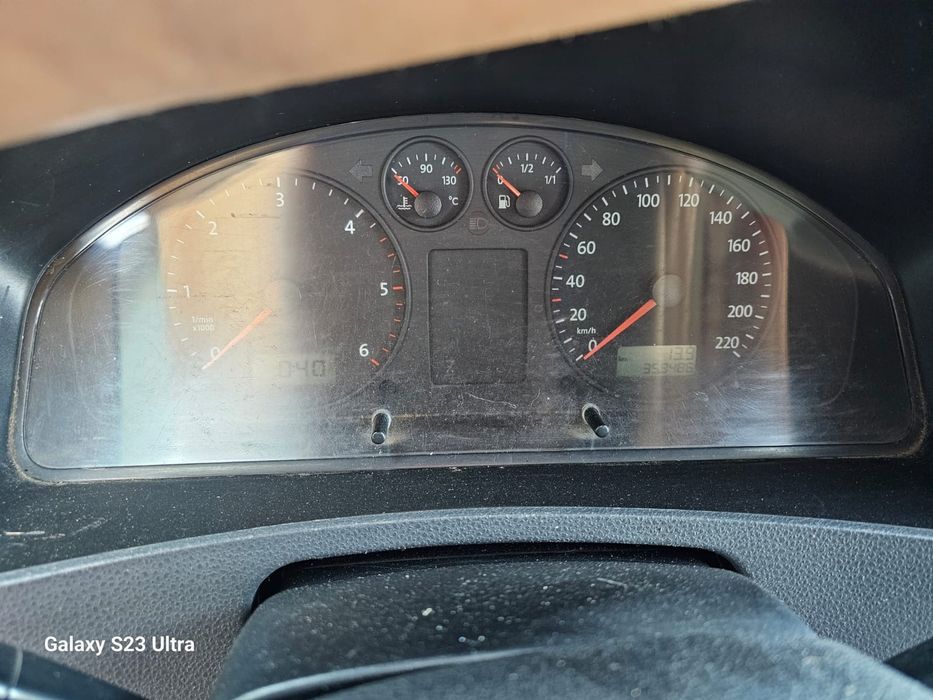 T5 1,9TDi 2003r 9 osobowy z Niemiec