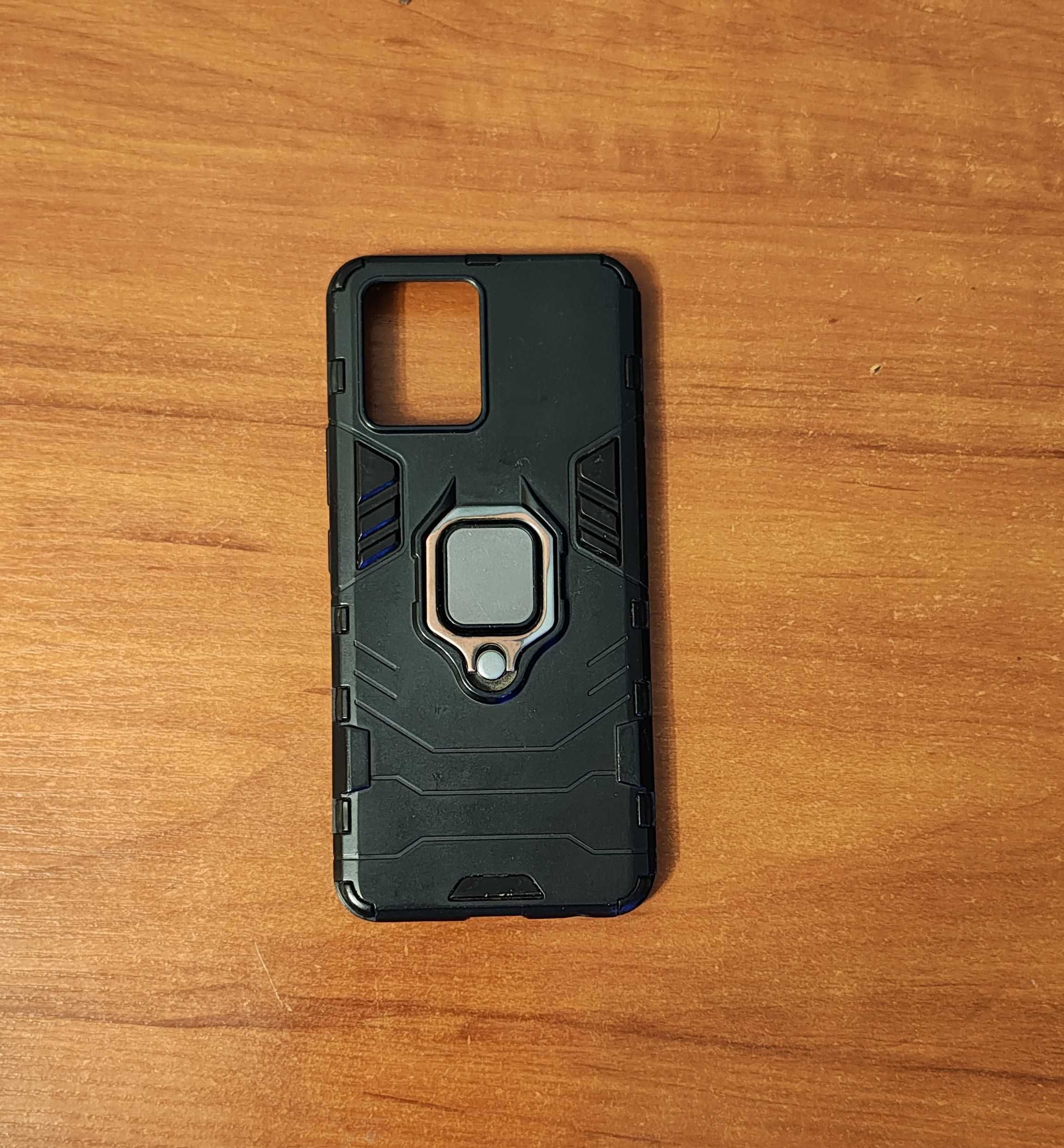 Smartfon Realme 8  z etui.
