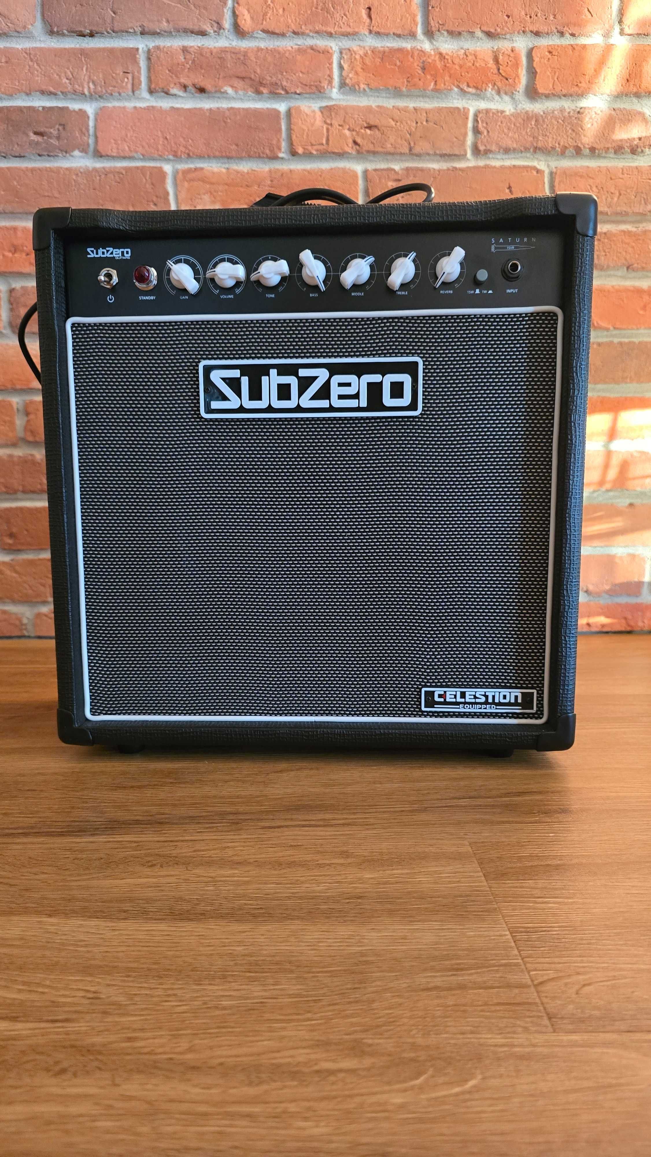 Wzmacniacz lampowy gitarowy SubZero Saturn-15VR Celestion 70/80 Combo