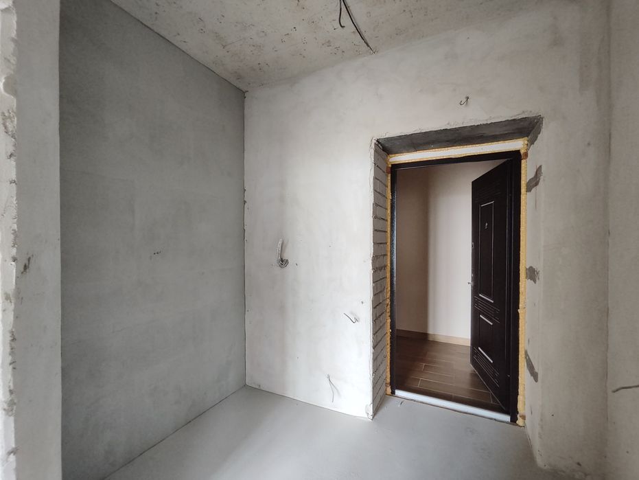 Однокімнатна квартира в Sofia Residence, заселений будинок, 1к без %.