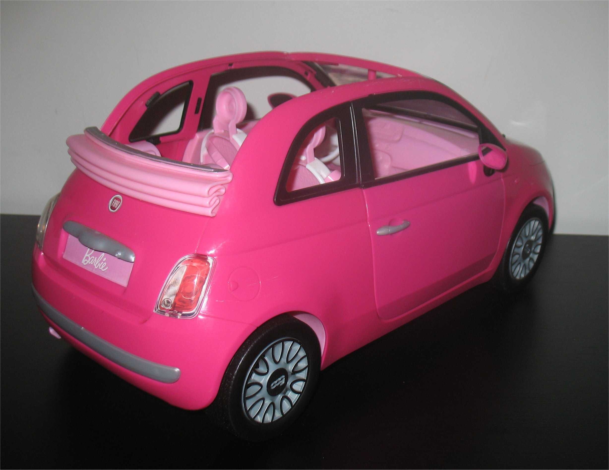 Fiat 500 do conjunto Barbie Y6857