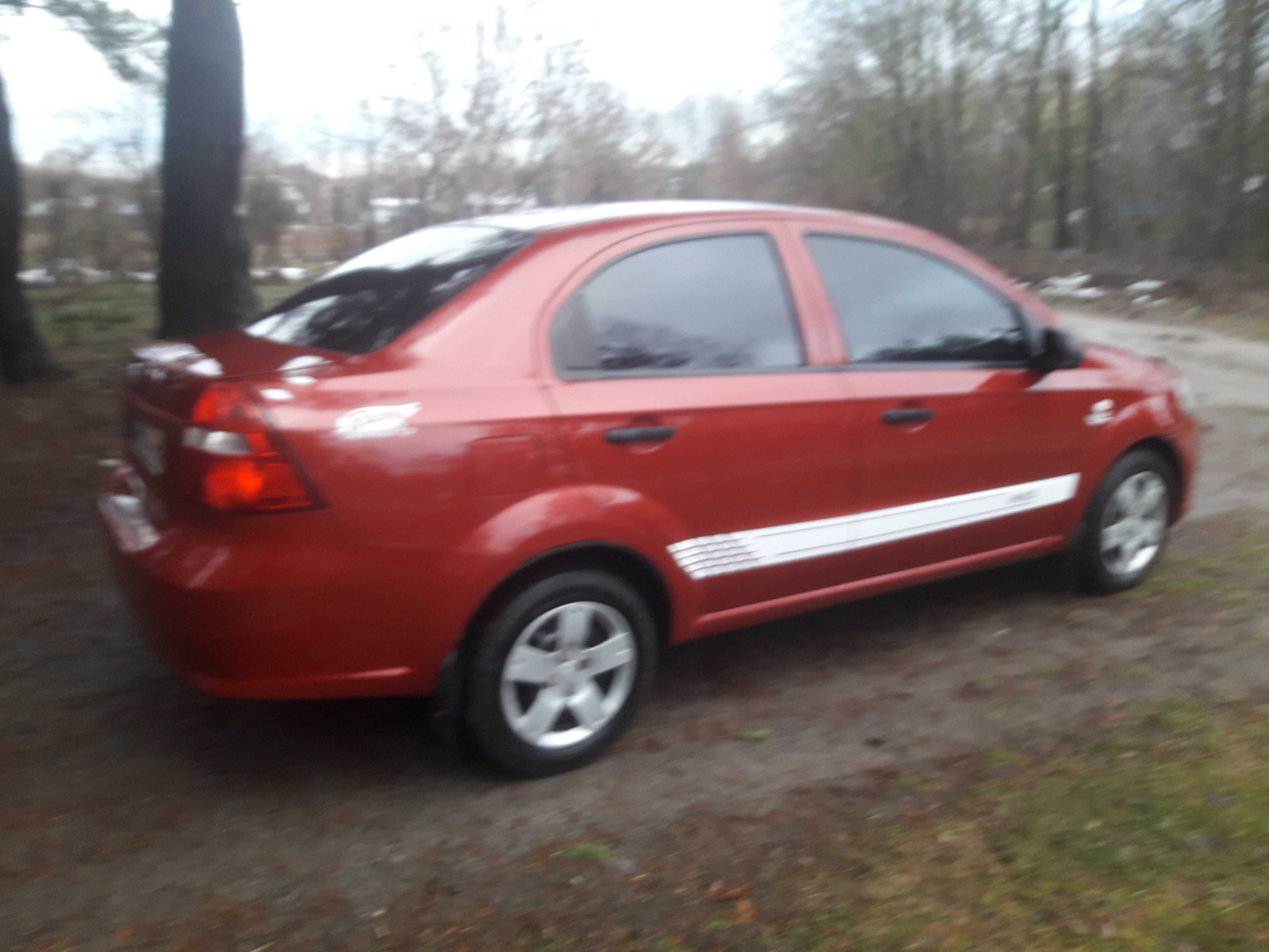 Продам автомобіль Chevrolet Aveo