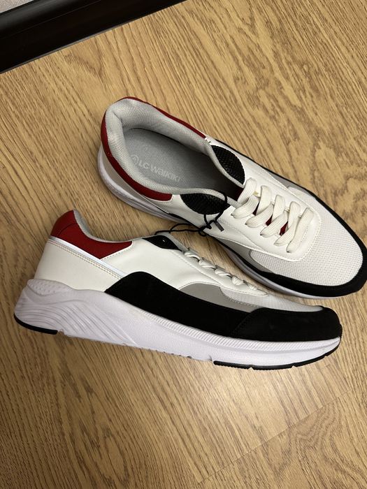 Кросівки чоловічі 43