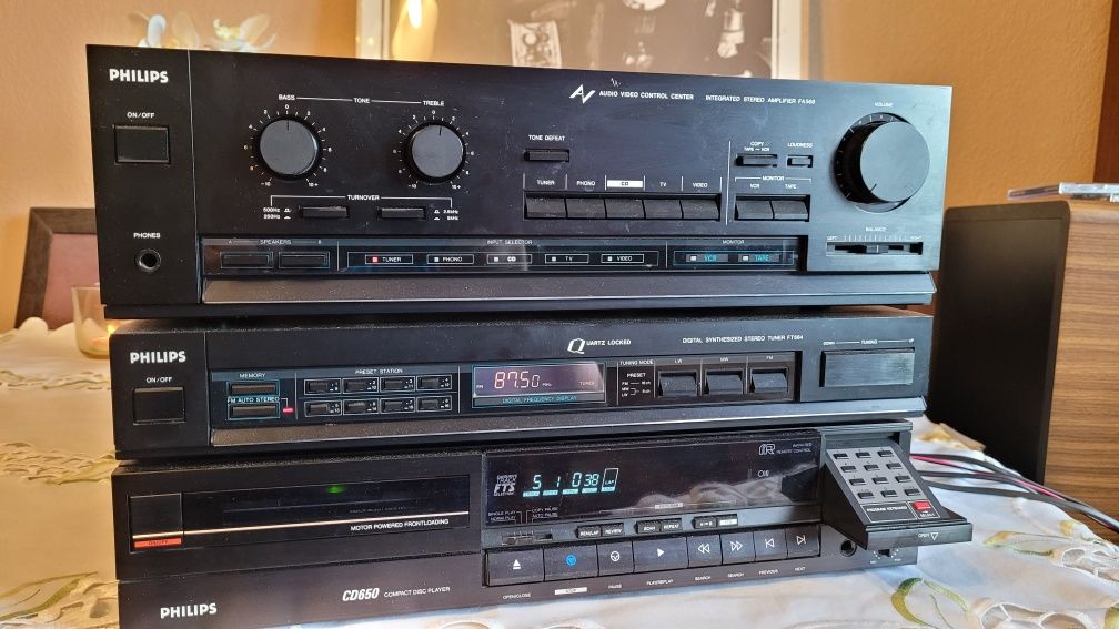 Zestaw Philips fa 568 cd Philips 650 Tuner stan bdb
