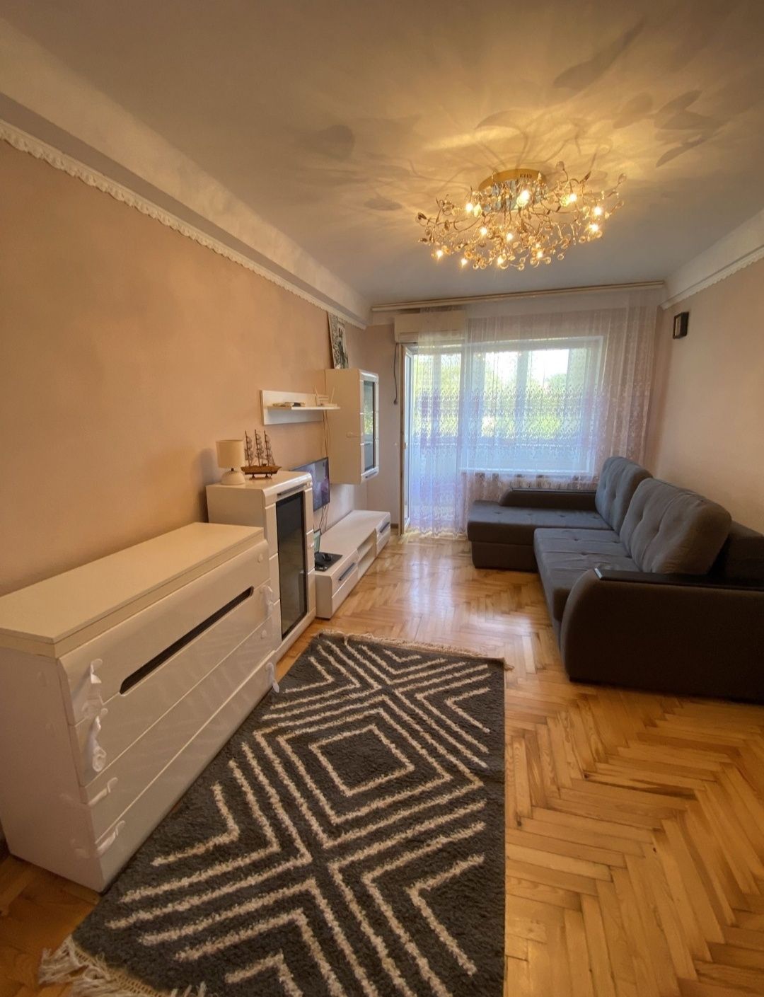 Оренда 2х кімнатної квартири у Шевченківському р-ні (Бочарова 14а)