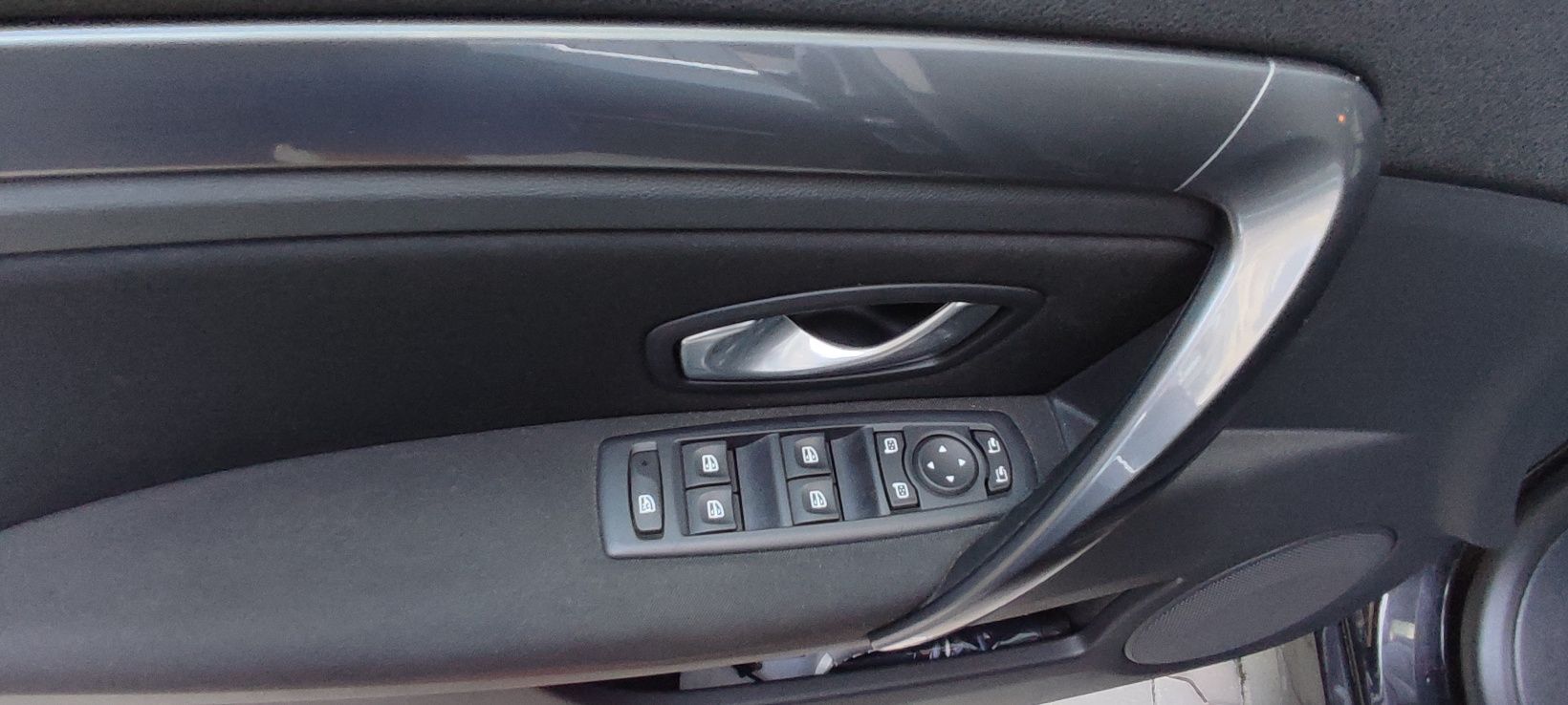 Renault laguna3 1.5 універсал