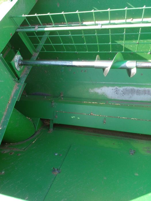 Комбайн Джон ДІР 1042