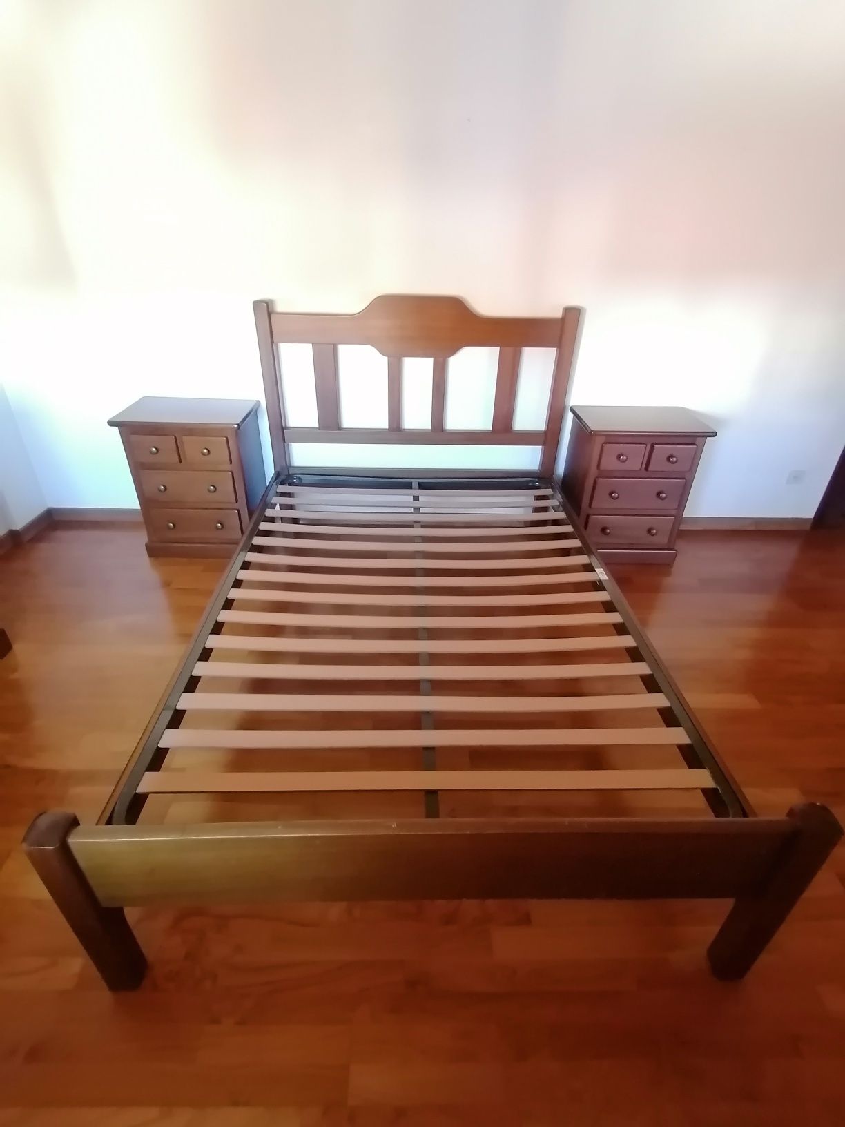 Quarto de casal em cerejeira